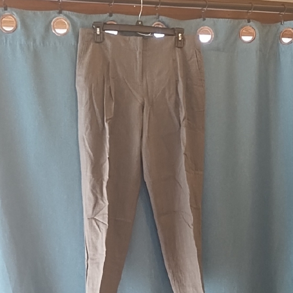 Ann Taylor Charcoal Cropped Pants